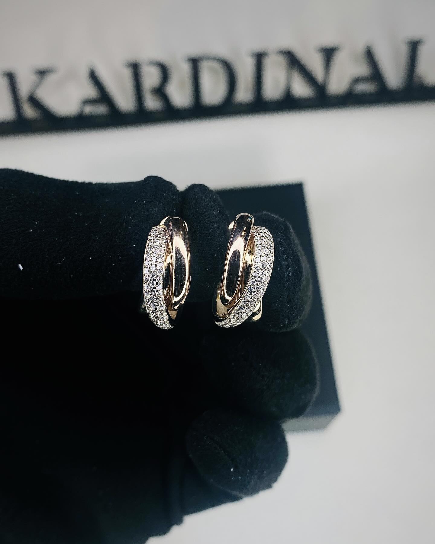 Серьги Картье
